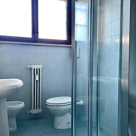 Apartment 2 Camere, Parcheggio, Balconi, Vicino Al Centro Pisa
